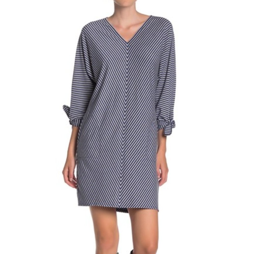 NEw Max Studio V-Neck Tie Sleeve Dress Size XS